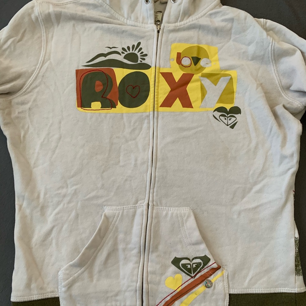 Love roxy zip up